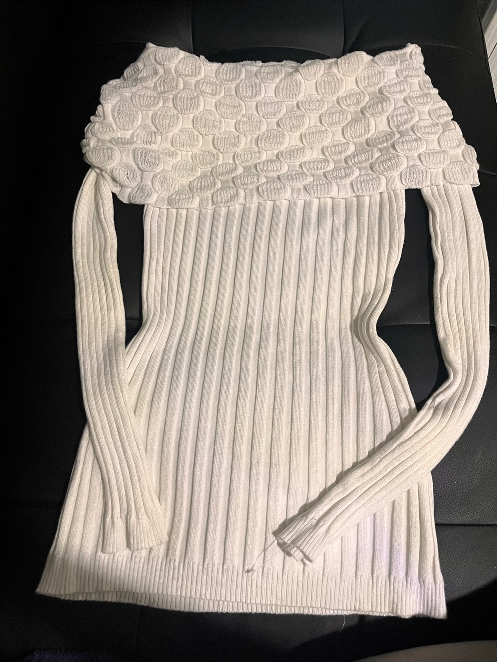 new directions Off-Shoulder Ribbed Sweater - White